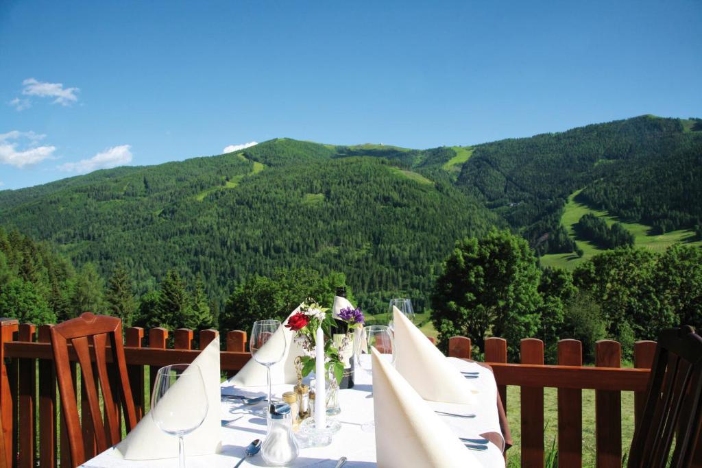 Hotel Raunig Bad Kleinkirchheim Luaran gambar